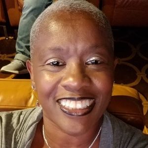 Meet your Posher, Jenean